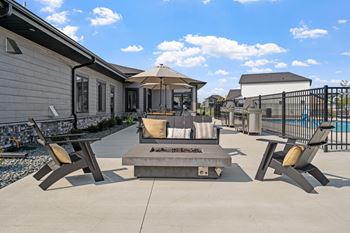 Outdoor lounge with firepit